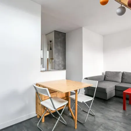 Charming Flat Center, Near Cathedral Tours
