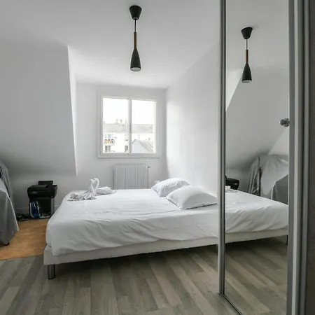 Charming Flat Center, Near Cathedral Appartement